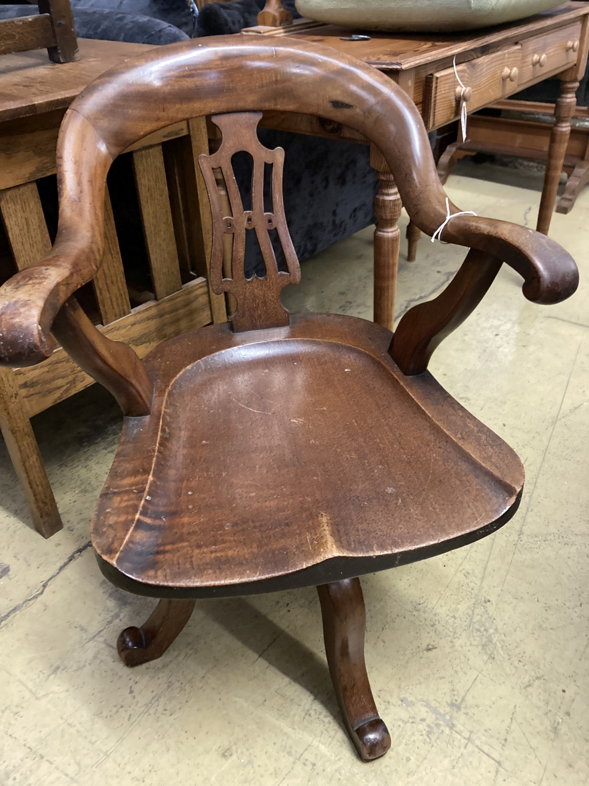 A Victorian mahogany swivel desk chair, width 60cm, depth 52cm, height 84cm